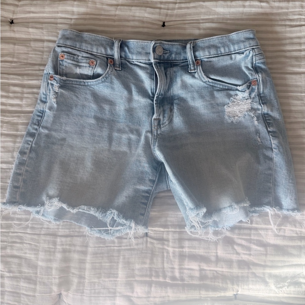 GAP Light Wash Frayed Hem Denim Shorts